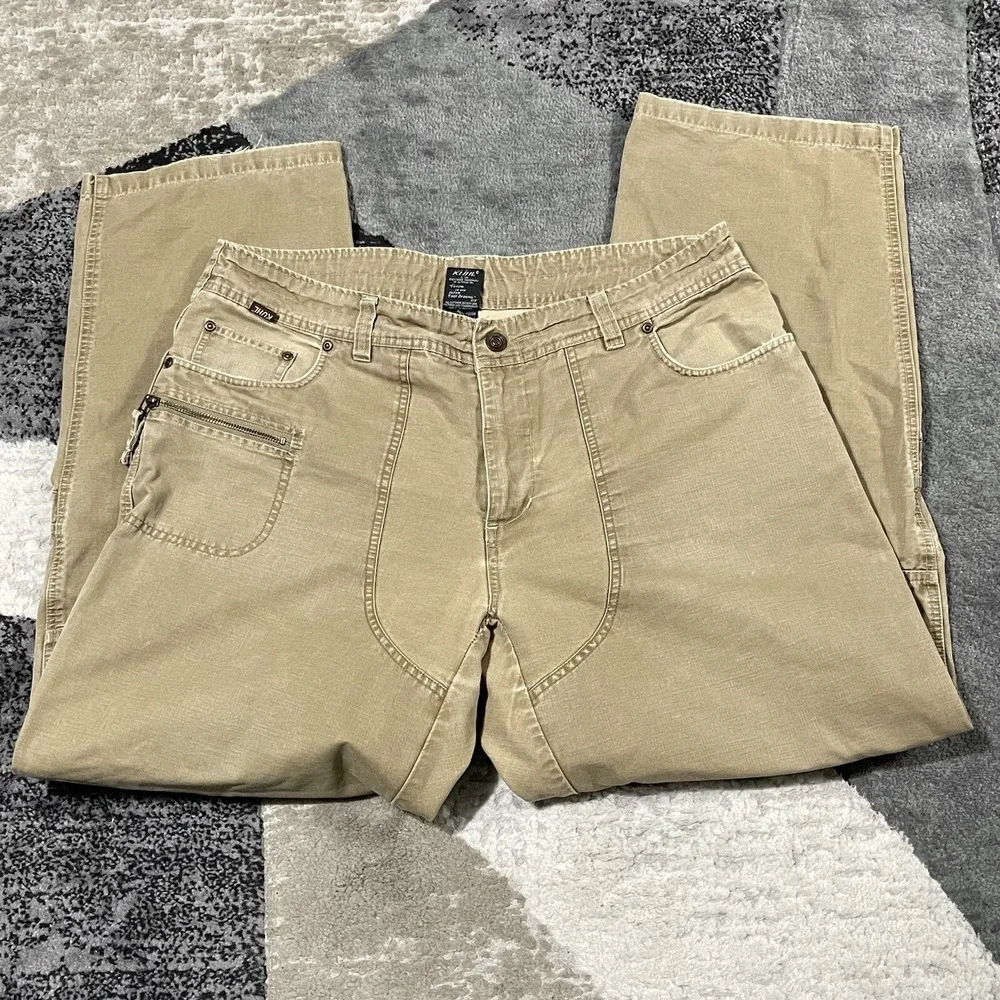 Kuhl rebel runner